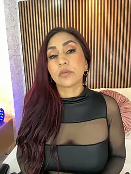 MonicaMoret online show from September 19, 12:20 pm