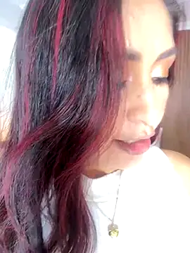 MonicaMoret online show from October 4, 12:28 pm