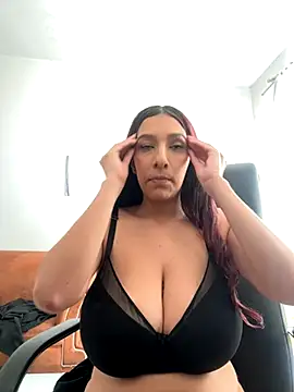 Dahian XXX online show from November 4, 7:50 pm