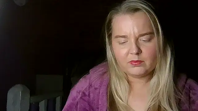 Jessica69G online show from February 16, 10:29 pm