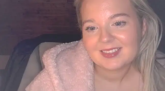 Jessica69G online show from January 13, 10:24 pm