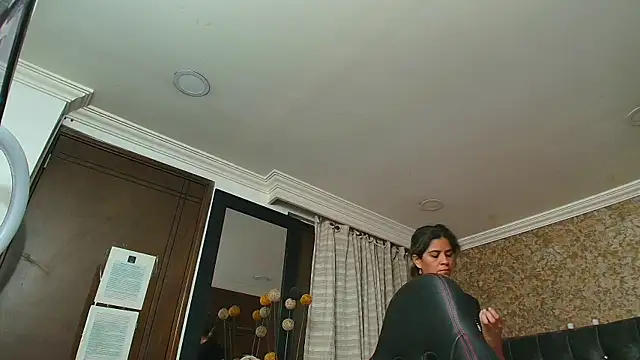 stella xue online show from September 18, 8:12 pm