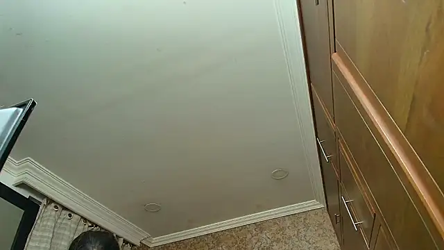 stella xue online show from October 4, 1:45 pm