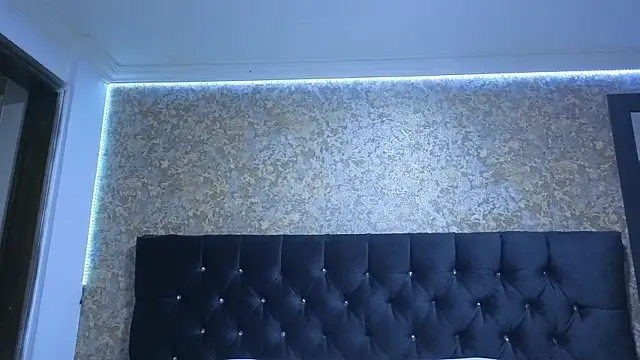 stella xue online show from November 24, 7:58 pm