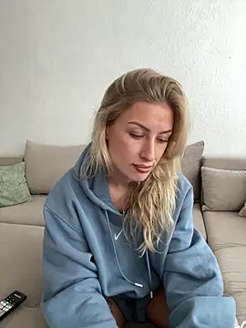 belle98 online show from October 27, 1:34 pm