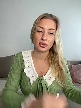 belle98 online show from December 15, 12:33 pm