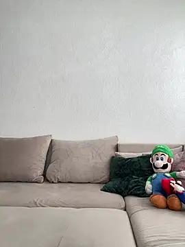 belle98 online show from March 12, 3:27 pm