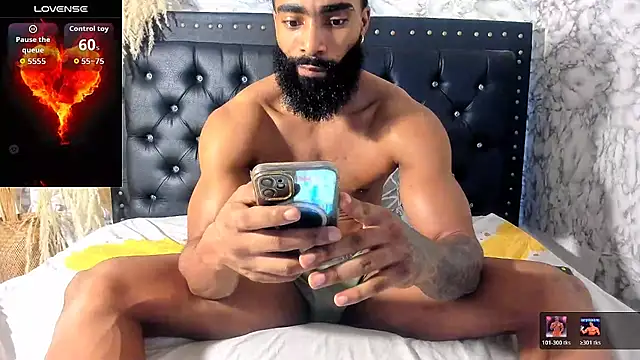 wakanda1995 online show from February 12, 12:10 am