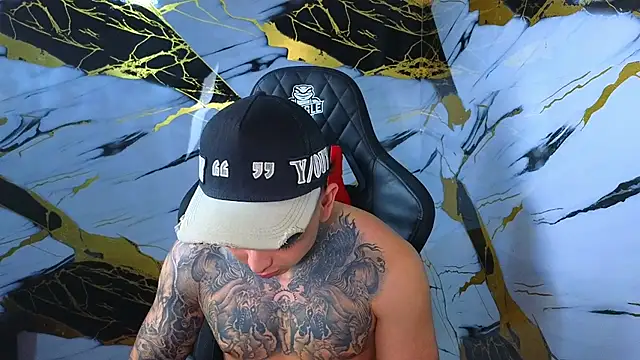 Kevin22 222 online show from February 25, 3:07 am