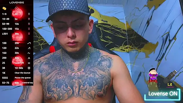 Kevin22 222 online show from October 24, 3:38 am