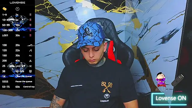 Kevin22 222 online show from November 16, 4:28 am