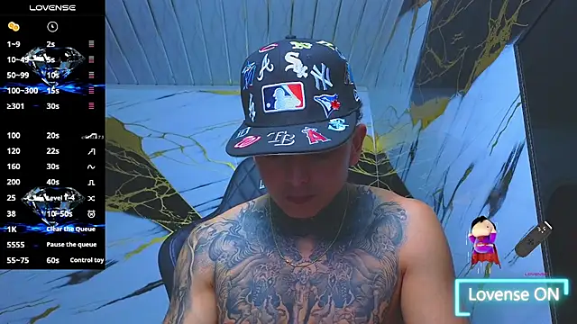 Kevin22 222 online show from November 24, 3:06 am