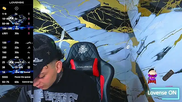 Kevin22 222 online show from February 9, 4:32 am