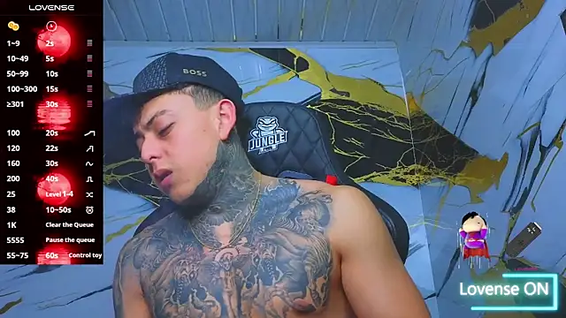 Kevin22 222 online show from October 26, 4:24 am