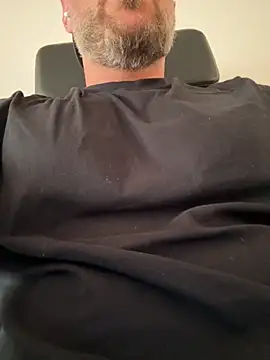 wlads3009 online show from March 17, 3:37 pm