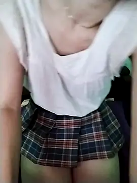 Snapshot of Luxcute286 chatting on July 3, 12:50 am Luxcute286 online show from July 3, 12:50 am