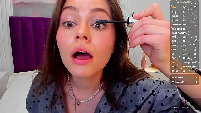 Kelly Cuutie online show from May 11, 1:18 am