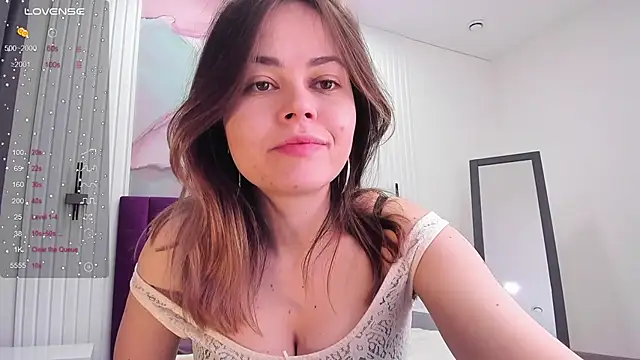 Kelly Cuutie online show from February 25, 4:57 am