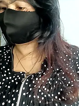 Snapshot of Tishani chatting on September 30, 12:11 pm Tishani online show from September 30, 12:11 pm