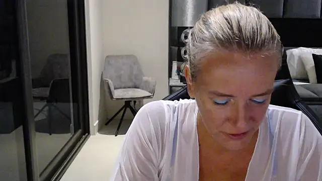 Wendysexyx online show from January 13, 10:19 am