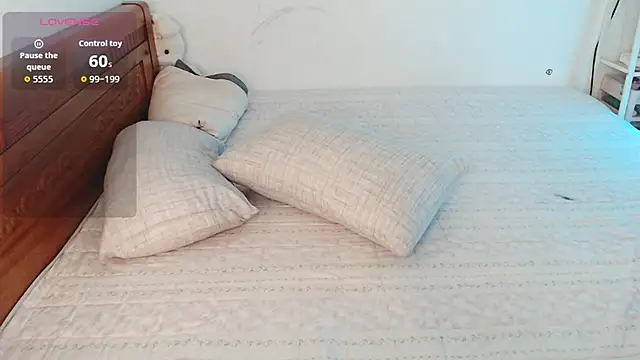 Baby Claraa online show from November 20, 5:52 am