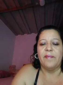 Snapshot of Fulopp15 chatting on July 16, 2:03 pm Fulopp15 online show from July 16, 2:03 pm