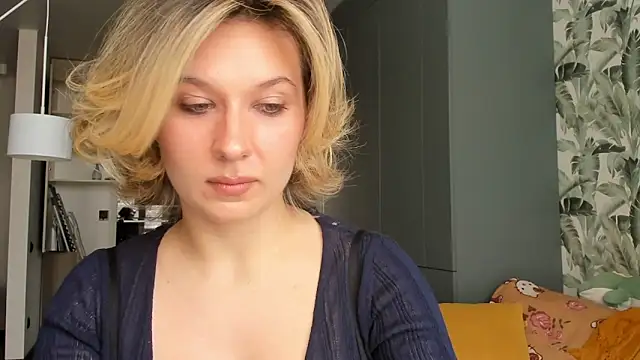 Lilith lutherlow online show from March 28, 12:17 pm