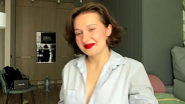 Lilith lutherlow online show from September 27, 11:49 am