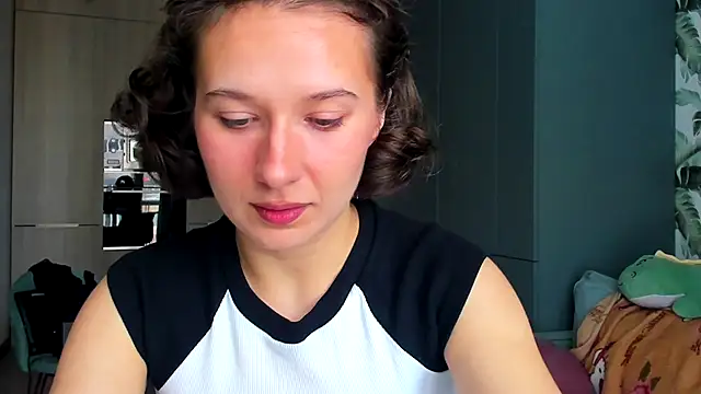 Lilith lutherlow online show from October 2, 10:51 am