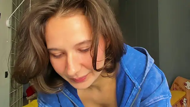 Lilith lutherlow online show from November 22, 12:04 pm