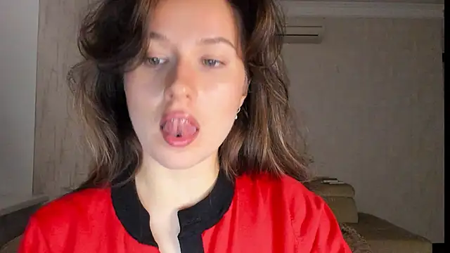 Lilith lutherlow online show from January 24, 5:11 pm