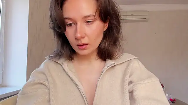 Lilith lutherlow online show from March 15, 10:57 am