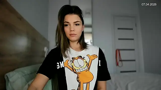 xxvsesss online show from April 8, 1:40 am