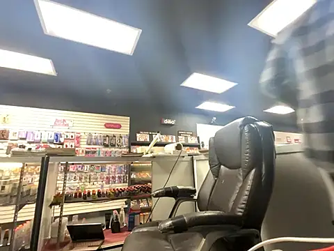 RawRyder8 online show from November 12, 4:38 am