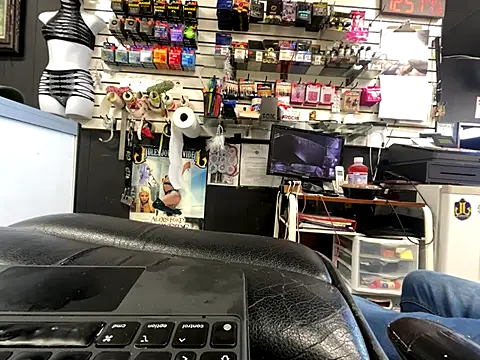 RawRyder8 online show from November 7, 8:57 pm