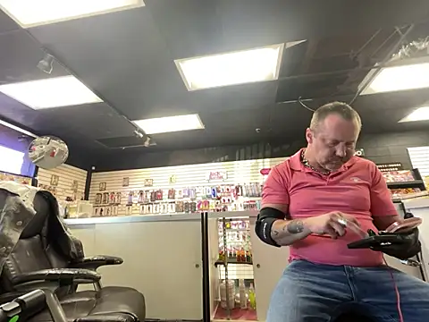 RawRyder8 online show from November 29, 9:04 pm