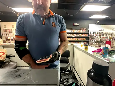 RawRyder8 online show from November 26, 2:33 am