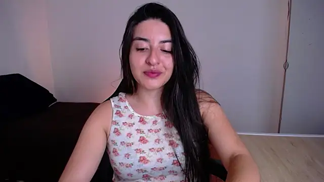 moritalatina online show from April 21, 8:37 pm