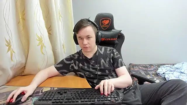 iliaskrislove online show from May 27, 5:42 pm