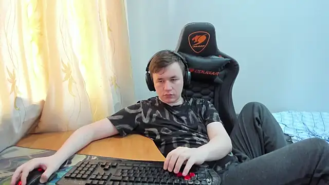 iliaskrislove online show from May 25, 2:38 pm