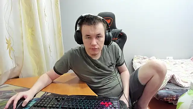 iliaskrislove online show from November 14, 10:46 pm