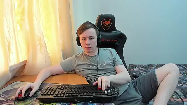 iliaskrislove online show from May 31, 11:16 am