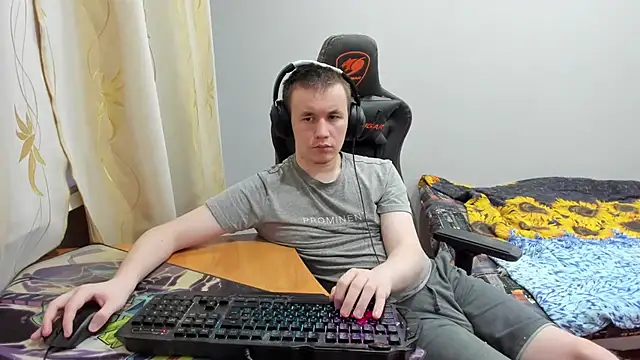 iliaskrislove online show from October 30, 12:58 pm