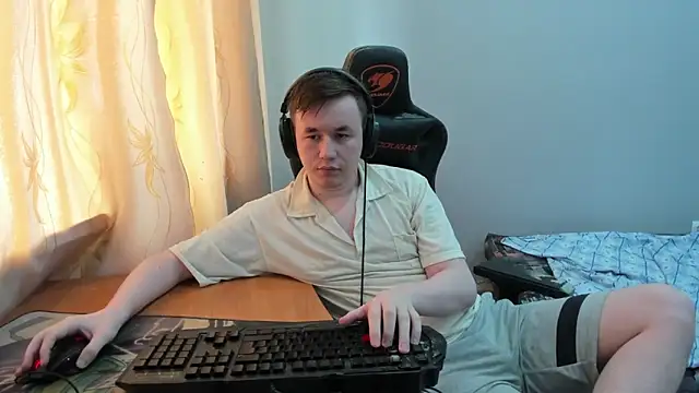 iliaskrislove online show from May 9, 9:56 am