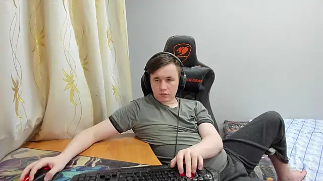 iliaskrislove online show from May 22, 9:57 pm
