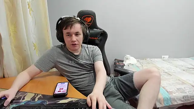 iliaskrislove online show from February 28, 10:09 pm