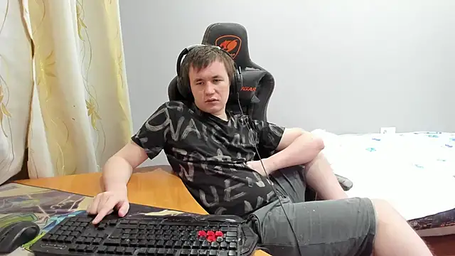 iliaskrislove online show from January 14, 12:47 am