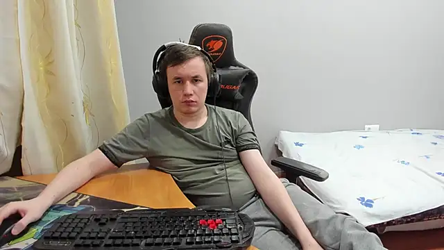 iliaskrislove online show from January 9, 12:06 am