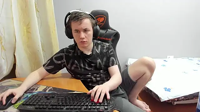 iliaskrislove online show from January 12, 10:25 pm