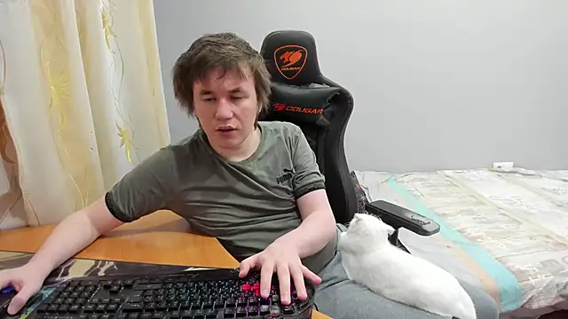 iliaskrislove online show from March 4, 2:14 pm